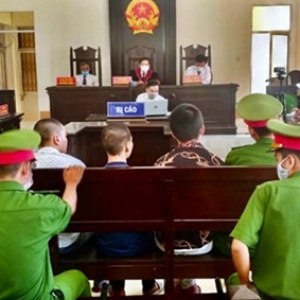 TƯ VẤN PHÁP LUẬT TỘI SỬA CHỮA VÀ SỬ DỤNG GIẤY TỜ GIẢ